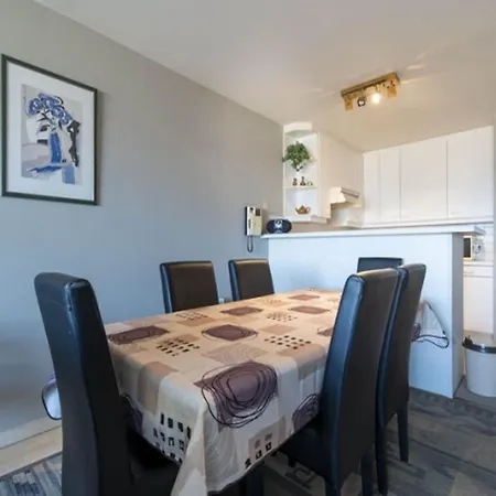 For 4 Guests, By The Sea Apartment Middelkerke